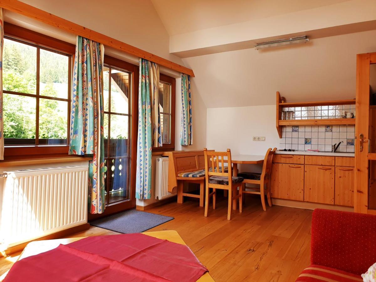 Landhotel Lacknerhof Mariapfarr Exterior photo