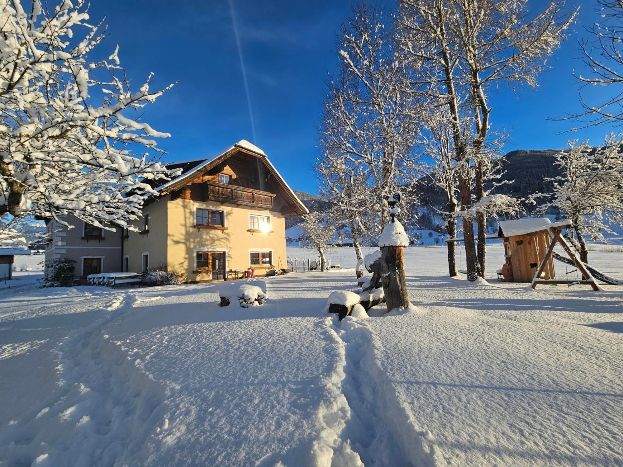 Landhotel Lacknerhof Mariapfarr Exterior photo