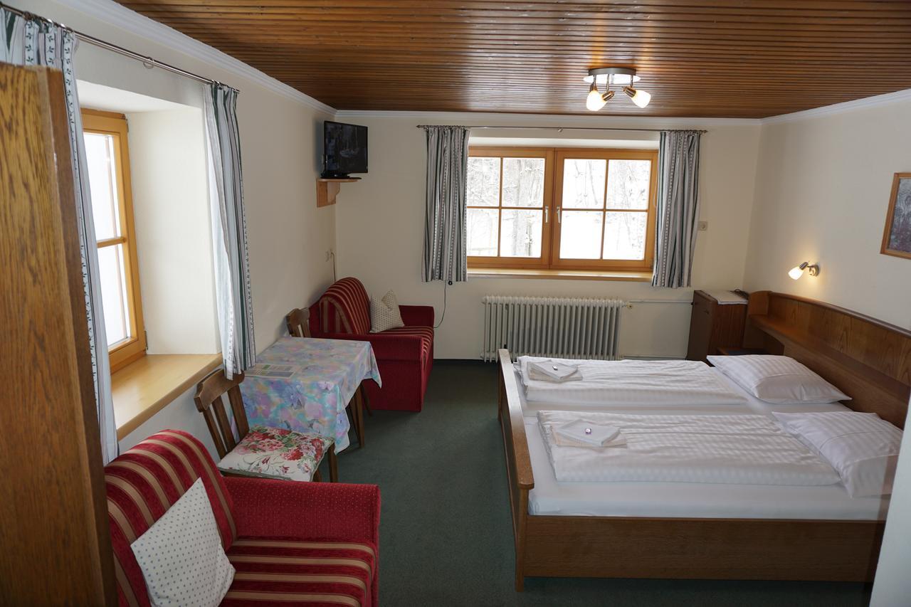 Landhotel Lacknerhof Mariapfarr Exterior photo